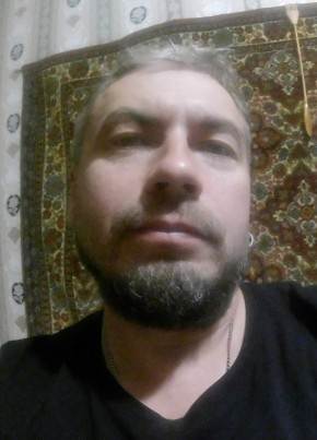 Дмитрий из Северска 48 лет