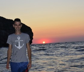 Evgeniy, 33, Sudak