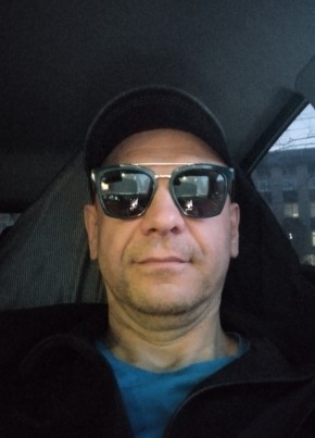 Михаил из Новочебоксарска 51 год