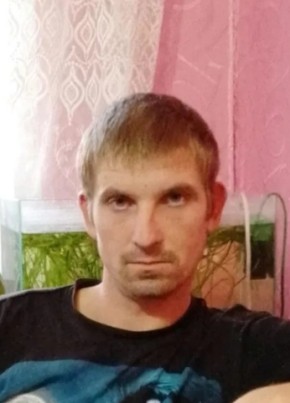 Стас, 35, Россия, Миллерово