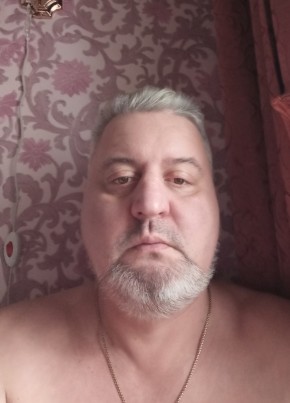 Виталий из Мурманска 48 лет