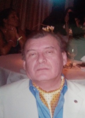 Владимир, 77, Россия, Москва