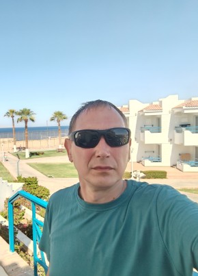 Станислав из Челябинска 43 года