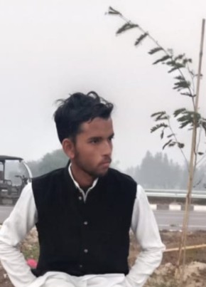 Rihan Khan, 18, India, Bilhaur