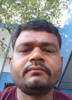 Sunil Kumar, 37, India, Gāndhīdhām