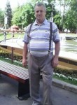 Михаил, 70 лет, Москва