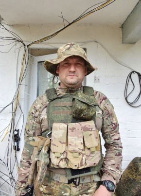 Алексей, 34, Україна, Луганськ