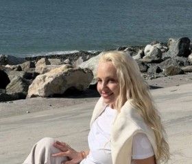 Mila, 26, Bratislava
