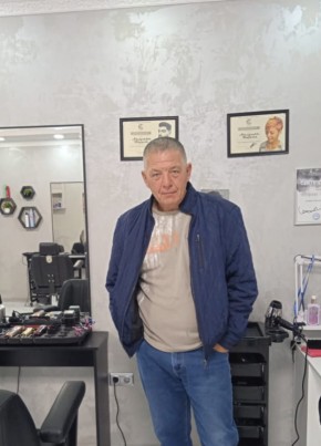 Дмитрий из Новотитаровскаи 59 лет