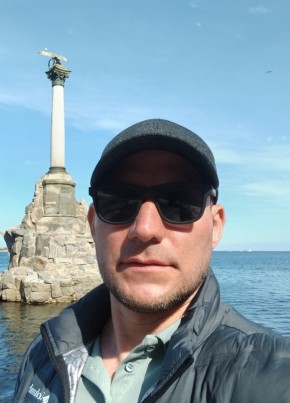 Aleksandr, 43, Russia, Krasnoyarsk