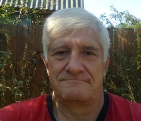 Михаил, 68 лет, Белоомут