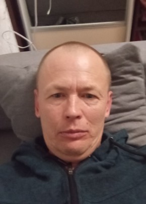 Дмитрий из Красноярска 46 лет