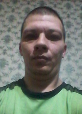Александр, 40, Россия, Качканар