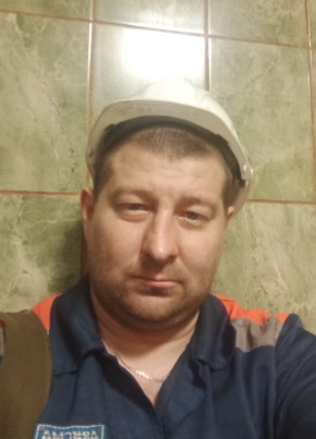Павел, 37, Россия, Березники
