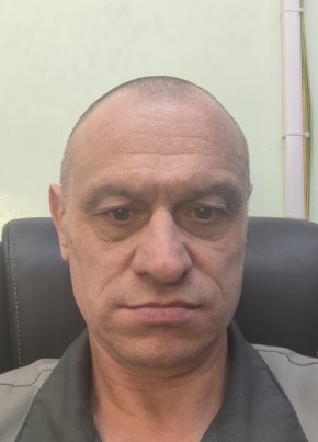 Андрей из Жукова 55 лет