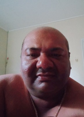 Robert, 47, Republiek Suriname, Paramaribo