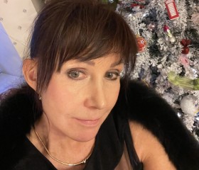 Larisa, 60, Saint Petersburg