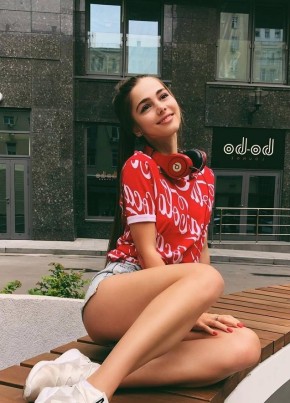 Оля, 22, Россия, Москва