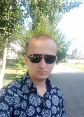 Владислав, 28, Россия, Кизляр