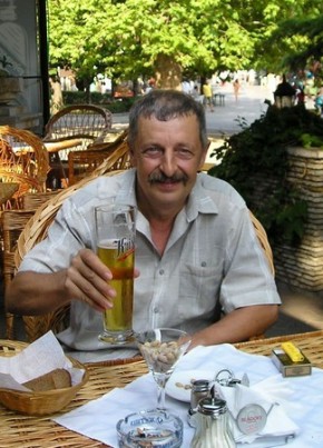 Григорій, 72, Україна, Київ