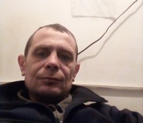 Валентин, 47 лет, Бердск