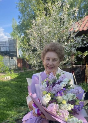 Лариса Тарасова из Химки 70 лет