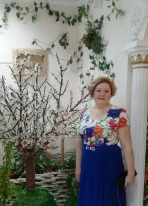 Марина, 54, Россия, Радужный (Югра)