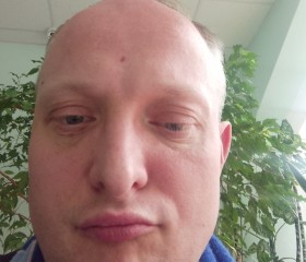 Maksim, 36, Saint Petersburg