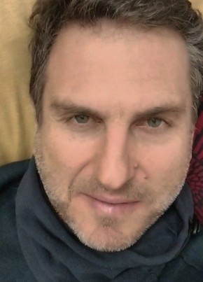 Roberto33kk из Catania 48 лет