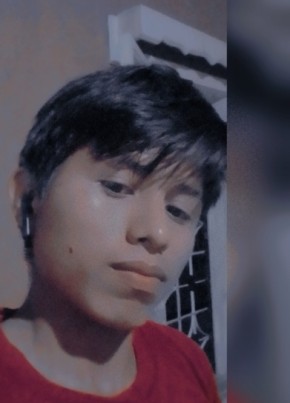 Darius Fernando, 19, República de Guatemala, Nueva Guatemala de la Asunción