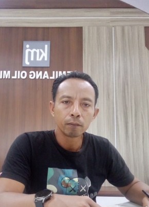 Taufik, 47, Indonesia, Kota Palangka Raya