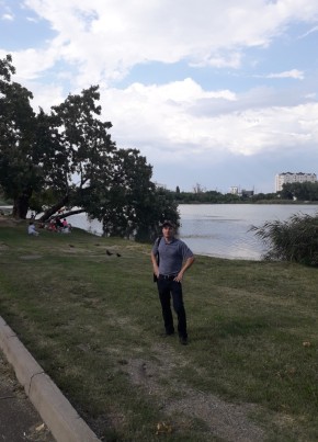Иван, 46, Россия, Ялуторовск
