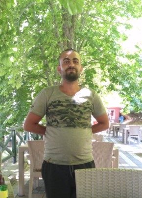 İbrahim, 30, Türkiye Cumhuriyeti, Akşehir