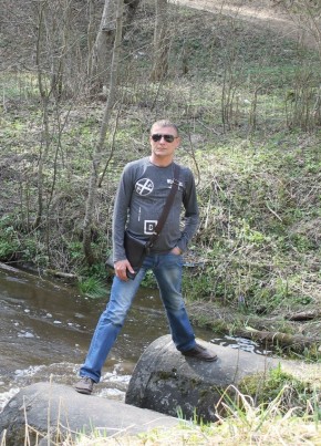 Andr из Луги 52 года