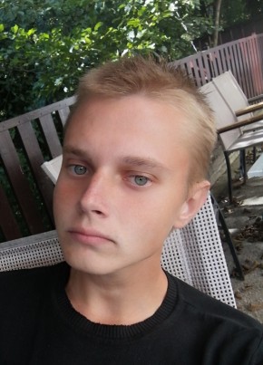 Oleg, 22, Russia, Krasnodar