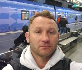 Vitaly, 41, Sint-Truiden