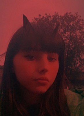 Аня, 19, Россия, Окуловка
