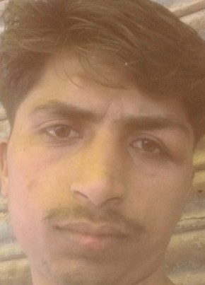 Sarvar, 18, India, Fatehpur, Uttar Pradesh