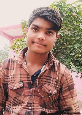 Komal, 18, India, Nagar