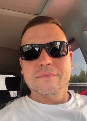 Дмитрий из Саранска 48 лет