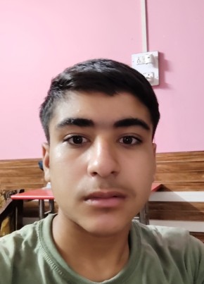 Tomar, 18, India, Delhi