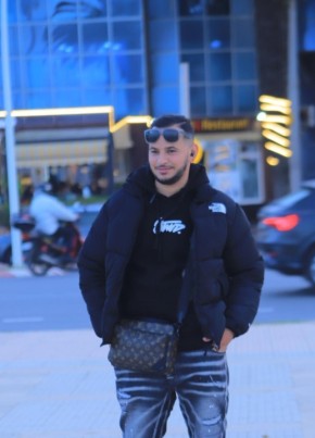 Anass из Milano 26 лет