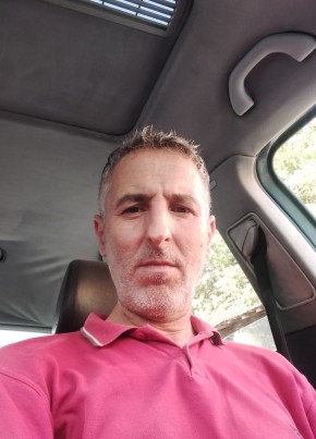Djef, 51, People’s Democratic Republic of Algeria, Constantine