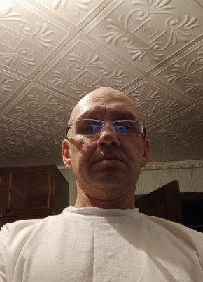 Александр из Новодвинска 50 лет
