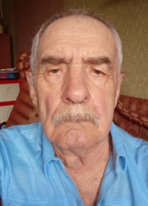 Николай из Новороссийска 18 лет