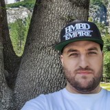 Thomas, 35  , Melbourne