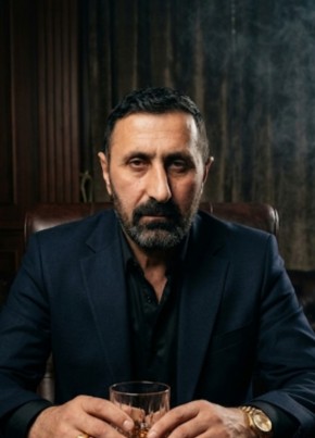 Alieren из Gebze 40 лет