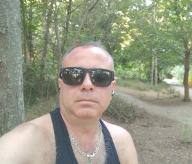 Sanya, 45, Bryukhovetskaya