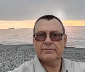 Valeriy, 62, Batumi