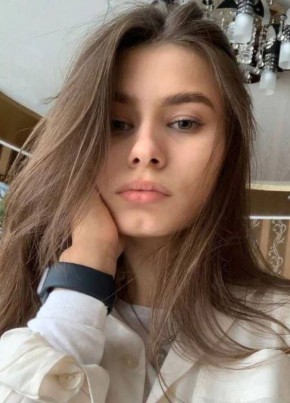 Настя, 22, Россия, Москва